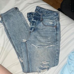 American Eagle Mom Jeans